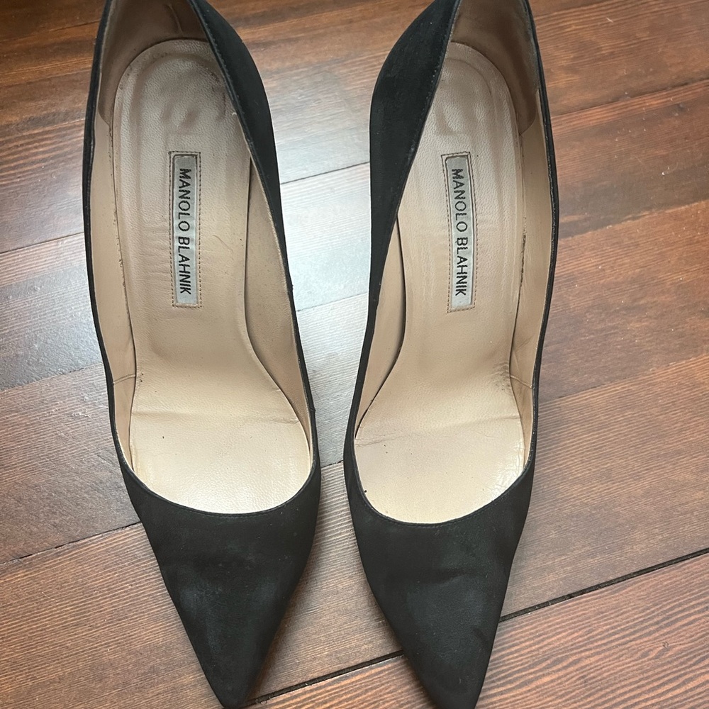 Manolo Blanhik BB Black Suede Pointed Toe Pumps 105mm Size 37.5